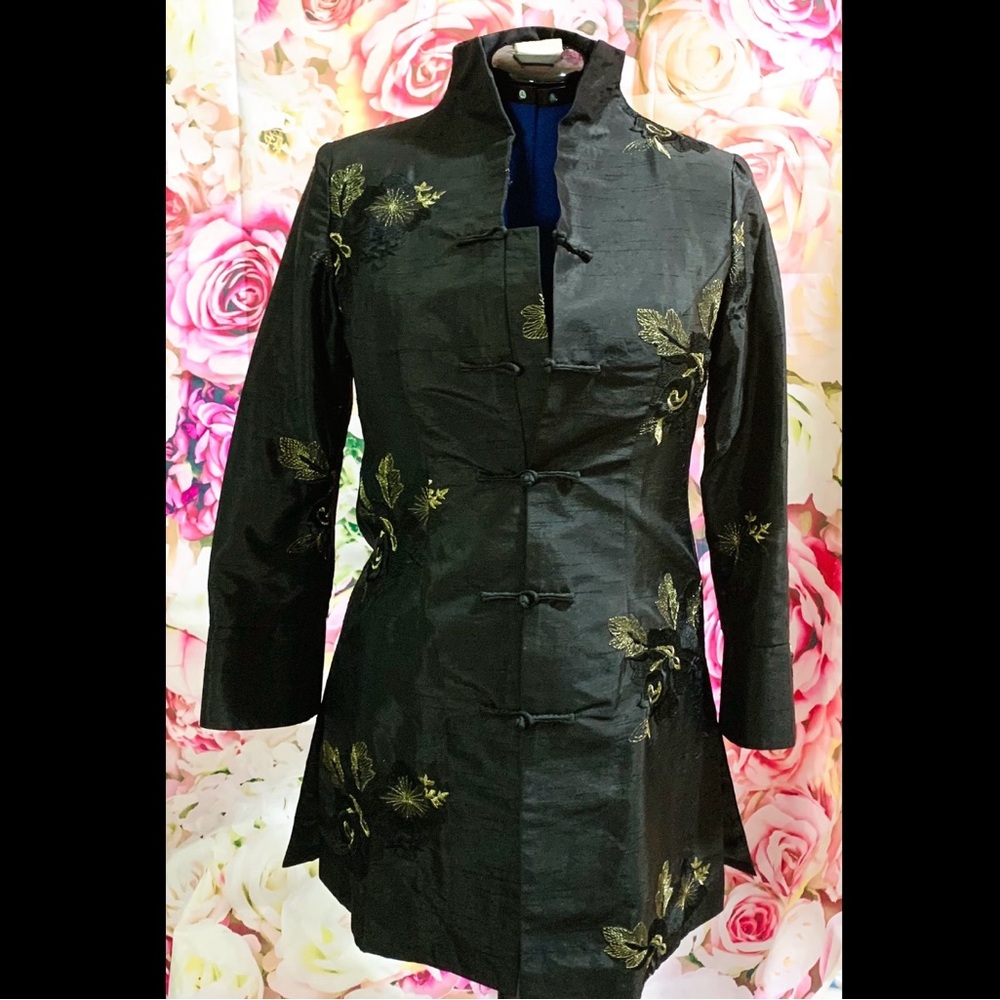 Chinese Style Black Silk Floral Women's Jacket - Picture 2 of 6